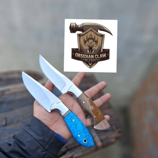 Beautiful  handmade  pair of skinner knives  with leather sheaths - Image 3