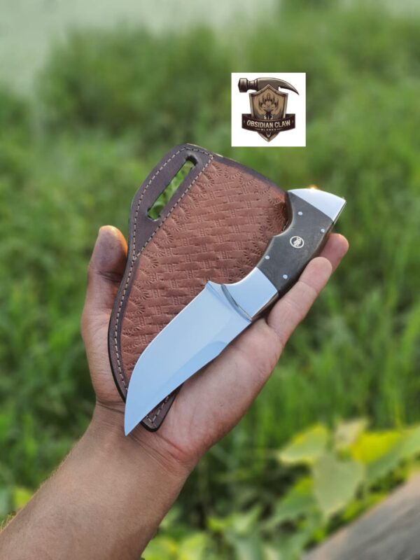 Stunning  handmade D2 steel 8" hunting skinner knife