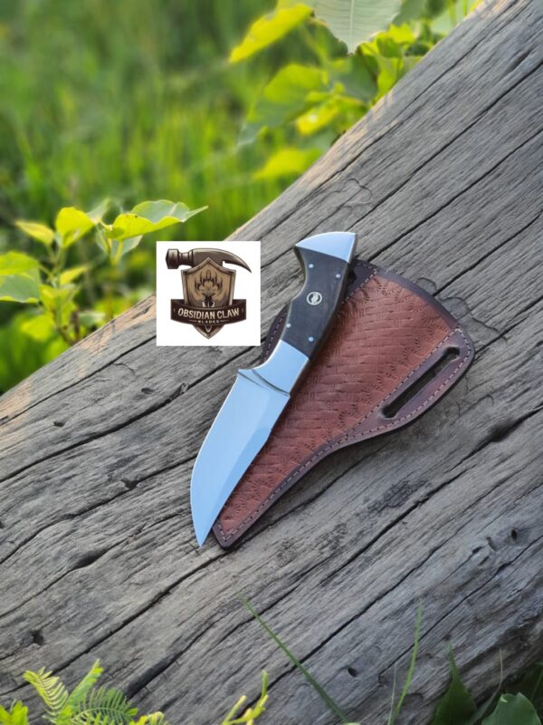 Stunning  handmade D2 steel 8" hunting skinner knife - Image 2