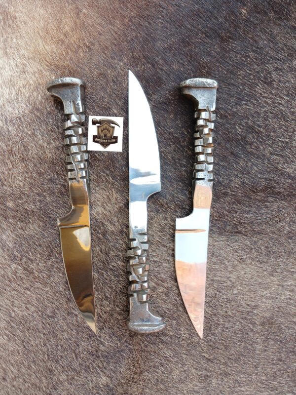 Handmade high carbon D2 steel Lot of 3  Railroad Spikes Skinner knives.  
Overall length: 9 inches. 
Blade Length  : 4.5 inches.  
Handle Length: 4.5 inches. - Image 3