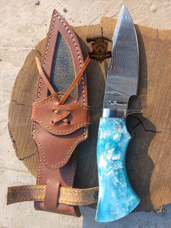 Custome Handmade High carbon Damascus steel Skinner Hunting knife. - Image 2