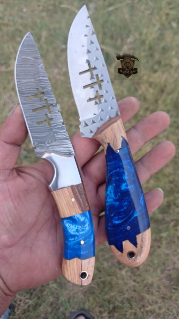 Lots of 2 knives Custom Handmade Damascus and J2 steel Skinner knife. - Image 3