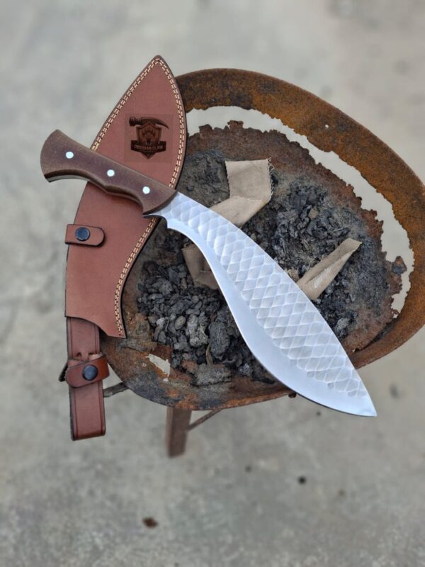 Custome Handmade J2 steel Kukeri knife with leather sheath. - Image 3