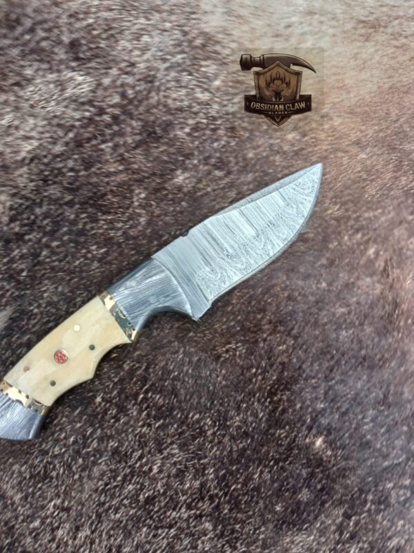 Custome Handmade High carbon Damascus steel Skinner knife Leather Sheath. - Image 5