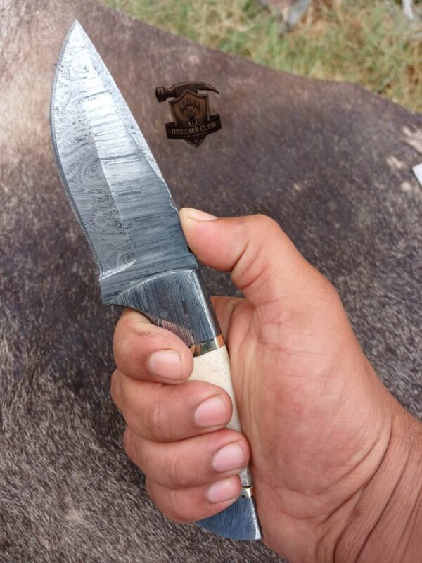 Custome Handmade High carbon Damascus steel Skinner knife Leather Sheath. - Image 2