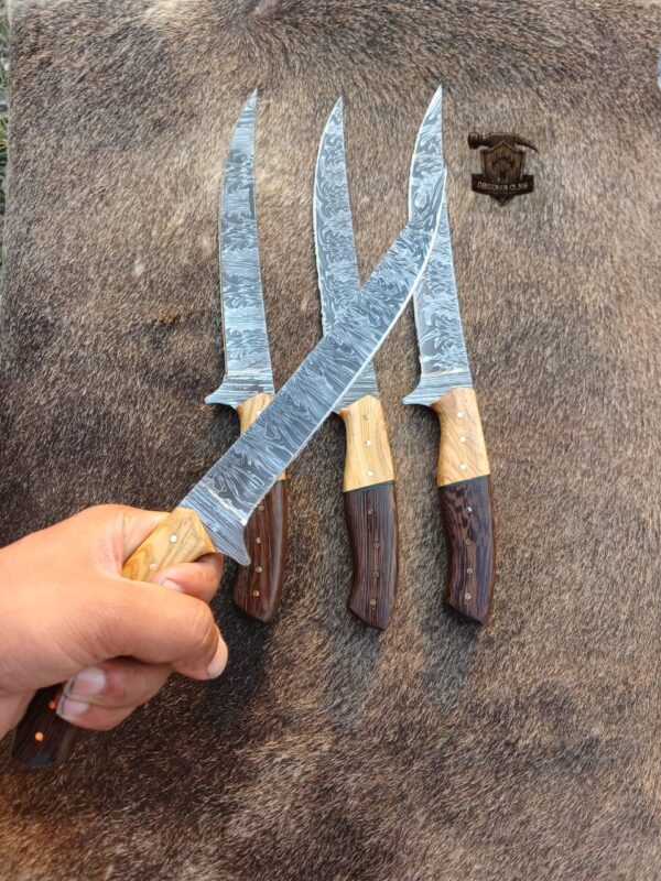 Lot of "4" Custome Handmade Damascus Steel Fishing Fillet knife/ Leather sheath. - Image 5