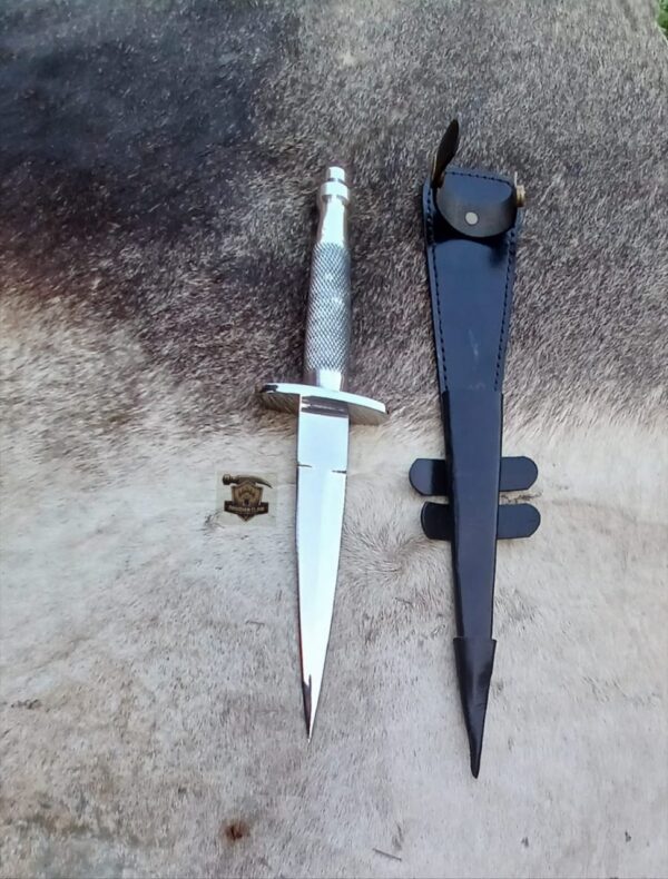 Custome Handmade 440C steel Full high polished mirror Dagger knife with leather sheath. - Image 4