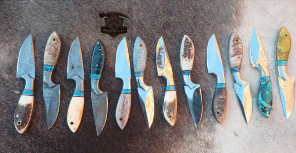 Lots of "12" Custome Handmade Mixture of Damascus steel and J2 steel Skinner knife with leather sheath. - Image 2