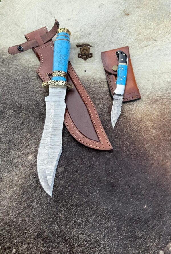 Lots of "2" Handmade Damascus Bowie knives pair with turquoise stone handle and "2" folding knife leather sheath. - Image 3