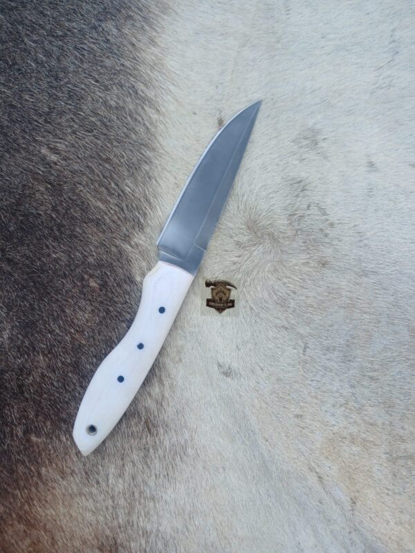 High carbon steel blade with leather sheath. - Image 4